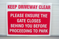 Keep driveway clear, aluminum sign