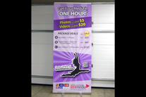 Economy retractable banner stand