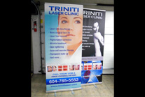 Economy retractable banner stand